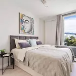 Fantastic Townhouse Near The Beach