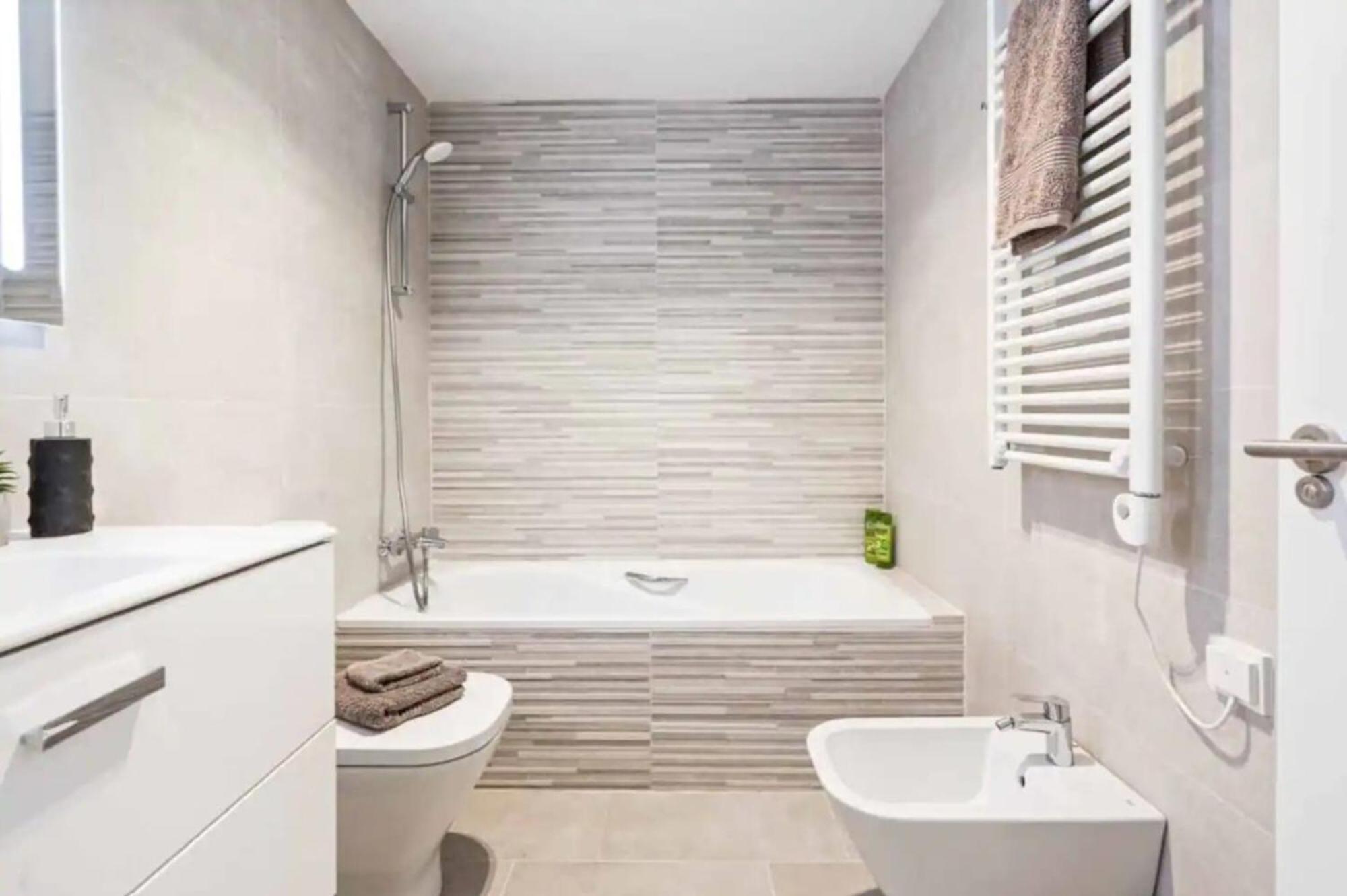 Fantastic Townhouse Near The *