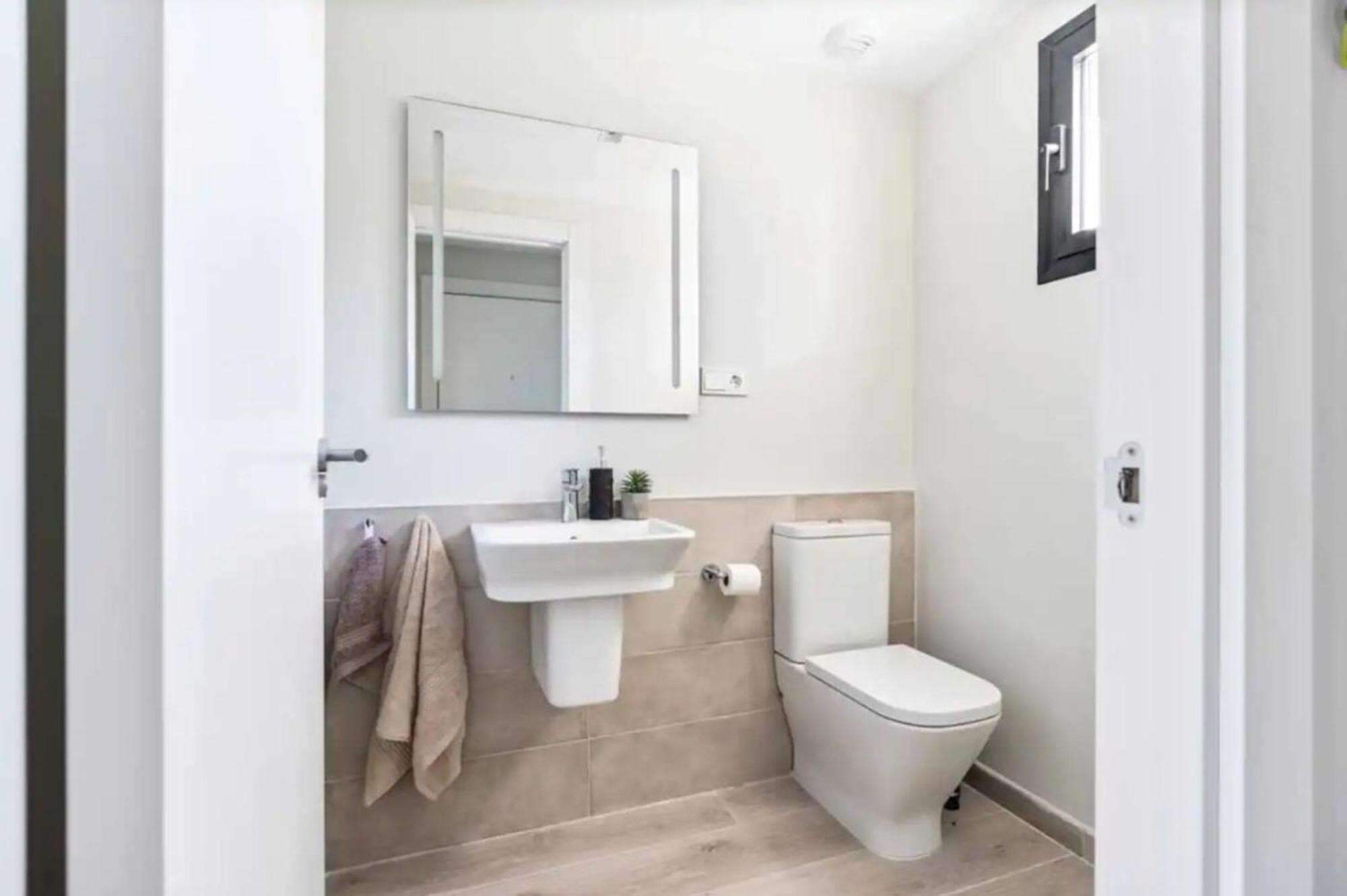 Fantastic Townhouse Near The